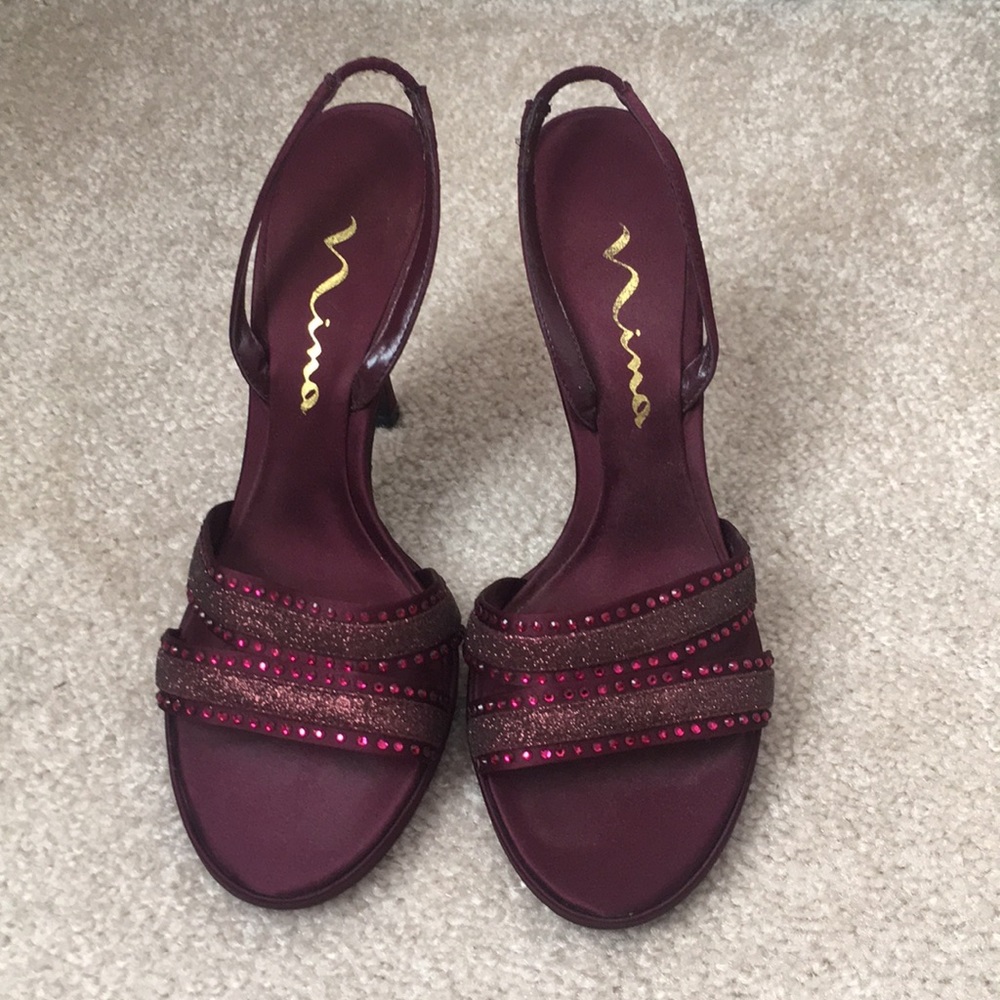 Nina burgundy heels